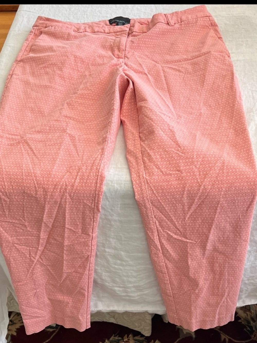 Women's Cropped Ankle Pants - Pink